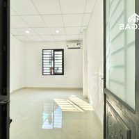 Studio Cửa Sổ Ánh Sáng Tự Nhiên View Thoáng Gần Cầu Tân Thuận - Kênh Tẻ, Quận 4