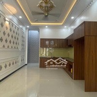 Nhà 2 Lầu 70M2 Trục Chính Khu Dân Cư 4 Tỷ 350