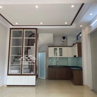 Bán Nhà Kim Giang Giá Rẻ Nhất Thời Điểm Hiện Tại ,Ngõ Thông Gần Ô Tô , Liên Hệ: 0947 128 189