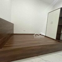 Cần Bán Căn Ccmn Gần Nguyễn Trãi 90M2 5 Tầng Thang Máy Full Nội Thất Dòng Tiền 600 Triệu/Năm