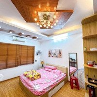 Bán Nhà Khúc Thừa Dụ, Phân Lô, Ngõ Rộng Thoáng- Dân Xây, Sát Phố- 40M2-9.3 Tỷ