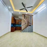 Chính Chủ Bán Nhà Hồ Tùng Mậu, 39M2, Lô Góc 15M Ra Mặt Phố, Giá Bán 5.6 Tỷ