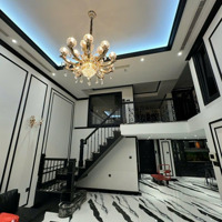 Chính Chủ Cần Bán Nhanhcăn Duplex 220M2 2 Ban Công Rẻ Nhất Royal Giá Chỉ Hơn 15 Tỷ!! Liên Hệ: 0866799386