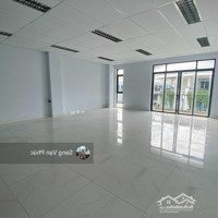 Phòng Trước Ban Công 55M2 Vạn Phúc City. Hầm Để Xe, Thang Máy, Máy Lạnh. Giá Chỉ 9 Triệu/Th