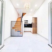 Cần Bán Nhà Huỳnh Văn Bánh, Q.phú Nhuận - 34.7M2 - 2Pn2Wc- Giá Bán 2 Tỷ 190- Liên Hệ: 0765539894