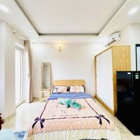 Căn Hộ Balcony, Cửa Sổ - Ngay Vlu Cs3 - Full Nt Mới Đẹp - Tiện Ích Vây Quanh