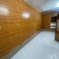 Tập Thể Tầng 1 Văn Chương Quận Đống Đa. 75M*2N. Sdcc