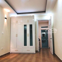 Nhà Riêng Siêu Đẹp Nguyễn Khang 38M2 X 5 Tầng, Đủ Đồ, Ngõ Rộng