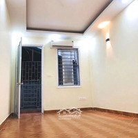 Nhà Riêng Siêu Đẹp Nguyễn Khang 38M2 X 5 Tầng, Đủ Đồ, Ngõ Rộng