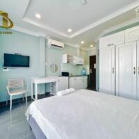 Cho thuê căn hộ ban công thoáng 30m2 Nguyễn Gia Trí ngã tư Hàng Xanh 5p đi Quận 1