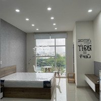 Tôi Cần Cho Thuê Căn Studio Sunrise City North , 38M2, Full Nội Thất , Giá: 10/Th. Liên Hệ: 0762 318006