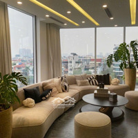 Cực Hiếm, Bán Mặt Hồ Mặt Phố Trúc Bạch, Ba Đình: 132M2, Mặt Tiền Lô Góc 10M, 6 Tầng. Vị Trí Vip