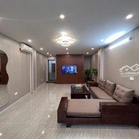 Cực Hiếm Phố Quang Trung , Nhà Mới Đẹp Full Nội Thất , Ngõ Thông Tứ Phía , 42M2 , Nhỉnh 4 Tỷ