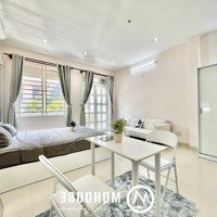 Studio Ban Công Thoáng Full Nội Thất Gần Công Viên Lê Thị Riêng