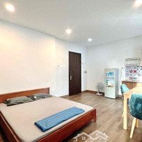 Studio Ban Công Full Nội Thất Mới 100% Ngã 4 Phú Nhuận