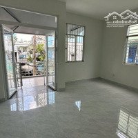 Cho Thuê Nhà Hẻm 4M Hồng Bàng, 5X11M, 1 Lầu 2 Phòng