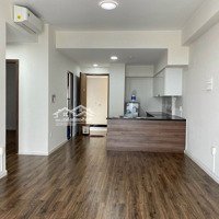 Cho Thuê Căn Hộ 82M2, 2 Phòng Ngủ 2 Vệ Sinhcó Nội Thất