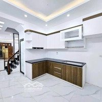 Bán Nhà Trung Tâm Liên Mạc 37,2M2 5 Tầng Nhà Mới Chỉ Việc Về Ở Ô Tô Vào Nhà