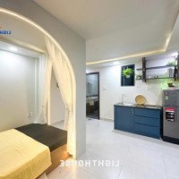 Studio 1 Phòng Ngủvới Tông Màu Trắng Siêu Sang Ngay Tại Trung Tâm Q10