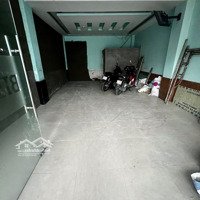 Mặt Bằng Rộng 80M2,Có Gác Lửng Ở Lại.mặt Tiền Gòdầu Đường Lớn Đông Đúc