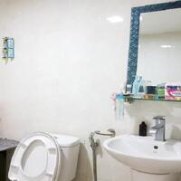 Cho thuê căn hộ dịch vụ tại Đào Tấn, Ba Đình, 70m2, 1PN, đầy đủ nội thất