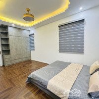 Bán Nhà Hồng Tiến 58M2Mặt Tiền8M Giá Bán 10,8 Tỷ Kinh Doanh Đỉnh