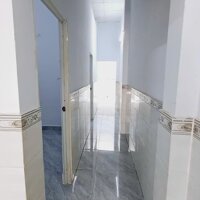 Bán nhà cấp 4, sổ hồng riêng, khu hiệp thành 45, dt: 3,5 x 17 . 2pn, 1wc, 1p khách và bếp rộng rãi