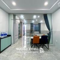 Căn hộ 1PN có cửa sổ lớn 45m2 ️