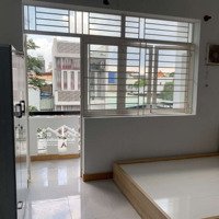 Cho Thuê Chdv Đường Tân Hương,Diện Tích30 M2 , Có Ban Công