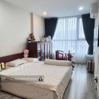 80M2, 16 Tr/ Tháng, View Thoáng, View Sông Không Chắn, Liền Kề Q1, Riêng Tư, Nắng Sáng, Ban Công