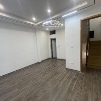 Chính Chủ Bán Nhà Tạ Quang Bửu, Khu Giáo Sư Đại Học Bách Khoa, 34M2 X 5 Tầng, Giá Bán 5.8 Tỷ