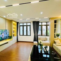 Vip Hoàng Cầu -Tt Đống Đa - Phân Lô - Gara Oto - Lô Góc 2 Thoáng- Gần Hồ - Kinh Doanh Bất Chấp-Chốt