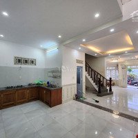 Cho Thuê Nhà Nguyên Căndiện Tích100M2 Nhà 2 Phòng Ngủ Nội Thất Cơ Bản 11 Triệu