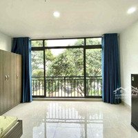 Cho Thuê Phòng Dạng Studio Ban Công Lớn Full Nội Thất Phòng Lớn 28M2