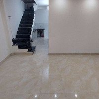 Nr 63M2, 2 Phòng Ngủ 1 Vs, Gần 99 Định Công Hạ, 5.5 Triệu/Th