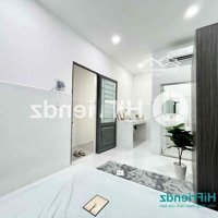 Phòng Studio Mới 100% - Sẵn Nội Thất Ngay Lạc Long Quân - Có Thang Máy