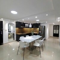 Cho thuê CĂN HỘ DUPLEX  Sky Garden, Phú Mỹ Hưng, Q7. 160m2, 4PN, full NT