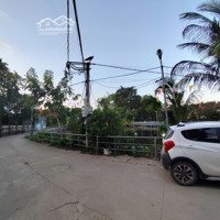 Bốn Lô Nhỏ Xinh 54M Siêu Đẹp Tại Thôn Nội- Phúc Thọ
Oto Vào Tận Đất,Chỉ Hơn 2Km Ra Quốc Lộ 32