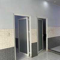 Nhà ngay chợ Đầu Mối, 2pn 2wc, đường xe tải rộng. Có thể mua ở + kd chứa hàng chợ