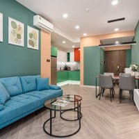 Cho Thuê Căn Hộ Saigon Royal 2 Phòng Ngủ 2 Vệ Sinh88M2, View Thoáng, Full Nội Thất Cao Cấp