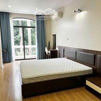 Cho Thuê Biệt Thự Sang Trọng Tại Ciputra Hà Nội, 126M2, 4 Phòng Ngủ Giá 2200$/Tháng. Liên Hệ: 0354889548