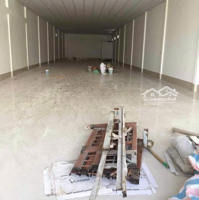 Cho Thuê Nhà Trệt 350M2 Trống Suốt Ngang 8,5M Mặt Tiền Nguyễn Văn Cừ