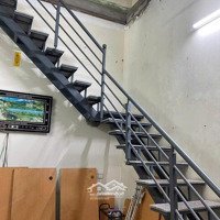 Bán Đất Tặng Nhà Đang Ở 108M2; Ô Tô Vào Đất; Cách Nhà Nghỉ Sapa 100 Mét