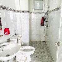 Cho Thuê Căn Hộ 76M2, 2 Pn, 2 Vệ Sinh Có Nội Thất, Giá 6 Triệu5/Tháng