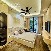 Ảo Thật Đấy ! Phố - Yên Lãng - Khu Vip- Nhà Đẹp Thoáng - Full Nội Thất