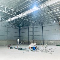 Cho Thuê 360/800M2 Sân Bãi Rộng 450M2 Ngay Chân Cầu Thăng Long