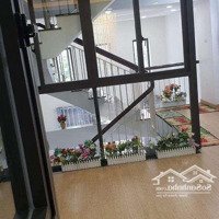 Nhà 50M2, 4 Phòng Ngủ, Đường Nguyễn Thị Thập, P.tân Phú, Quận 7.