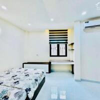 Bán nhà hẻm 4m thông Phan Văn Trị 60m2 full nội thất, 4 tầng đường thông giá chỉ 6.85 tỷ