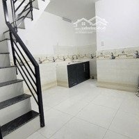 Nhà Phố Quận 12, Ngay Cầu An Lộc, Đường Hà Huy Giáp Giá Chỉ 820 Triệu