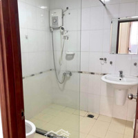 Cho Thuê Căn Hộ 76M2 2Pn 2 Vệ Sinh- Khánh Hội 3 - Full Nội Thất Ở Liền